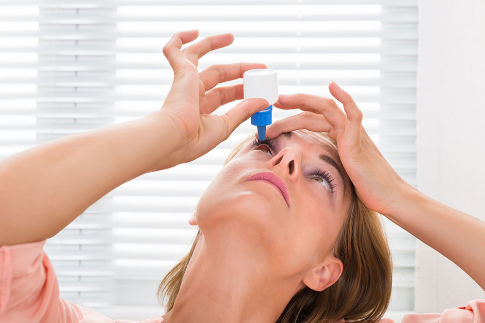 5 Natural Remedies for Dry Eyes