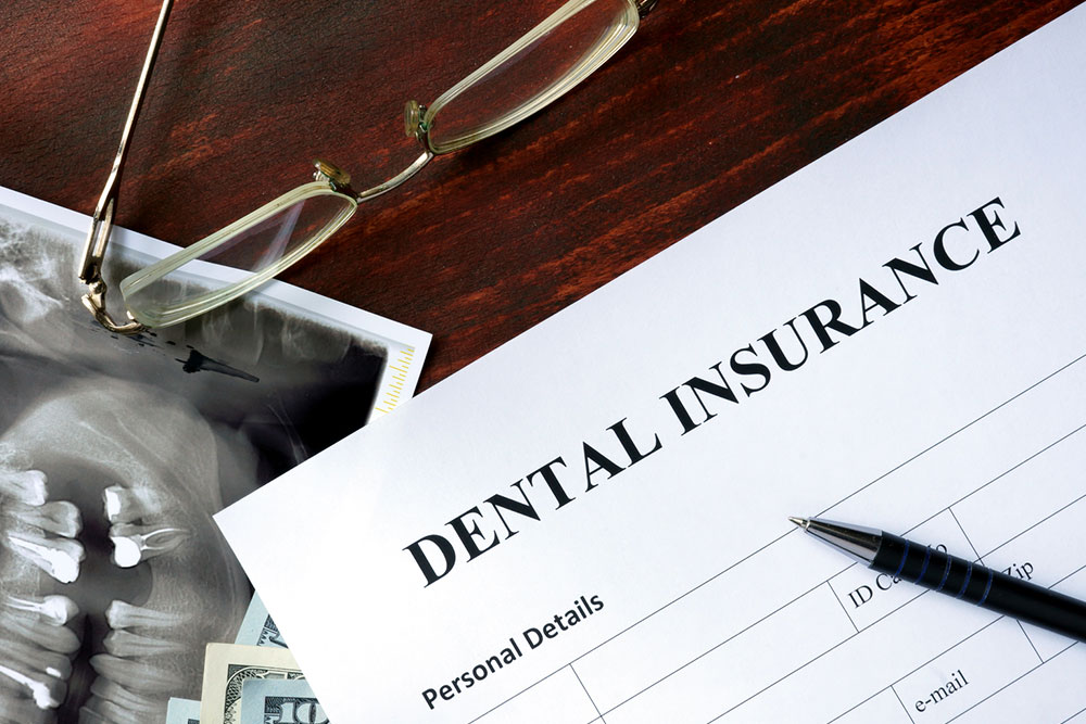 Pros and Cons of Dental Insurance