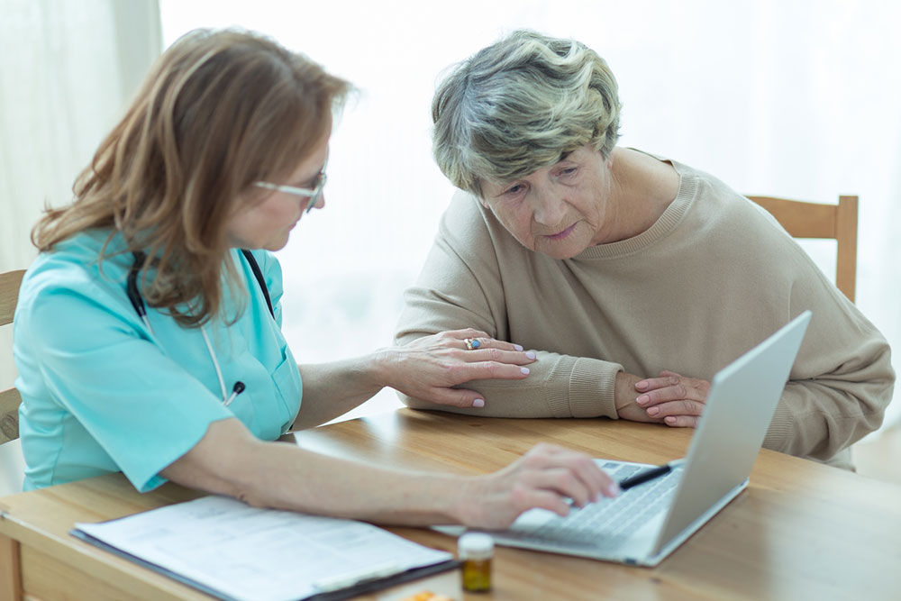 Top 8 Foods for Managing Lung Cancer Symptoms